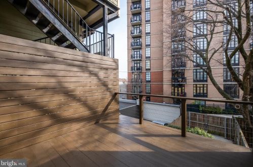 412 M St, Washington DC 20002-3421 exterior