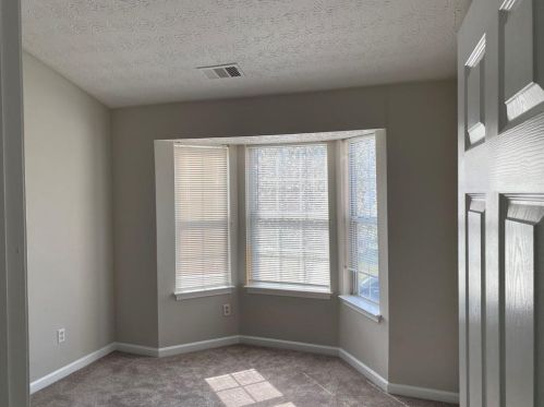 2981 Falling Water Pt, Atlanta GA 30349-8314 exterior