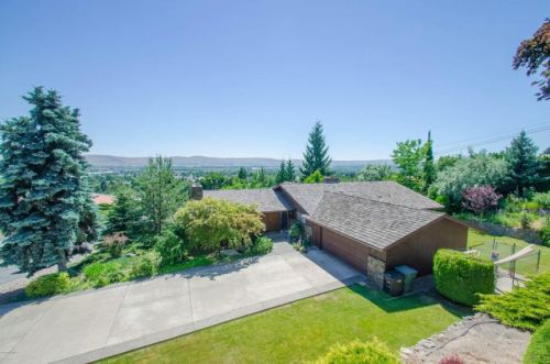 706 58th Ave, Yakima, WA 98908-2315