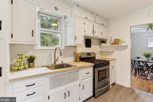 7309 16 Ave, Silver Spring MD 20912-7043 exterior