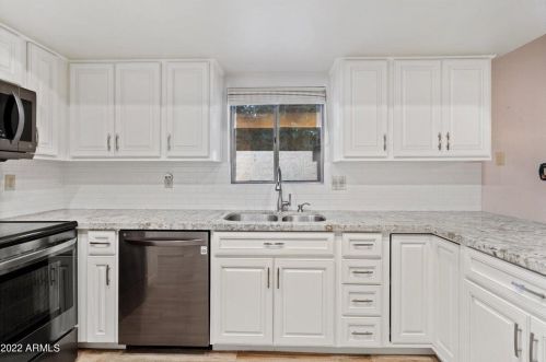 6127 13th St, Phoenix AZ 85040-1249 exterior