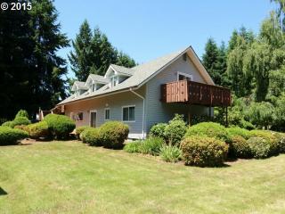 27075 Clear Lake Rd, Eugene, OR 97402-9443