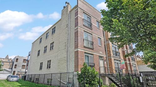 434 48th Pl, Chicago, IL 60615-1404