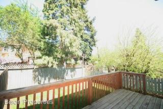 1937 Harney St, Portland OR  97202-7318 exterior