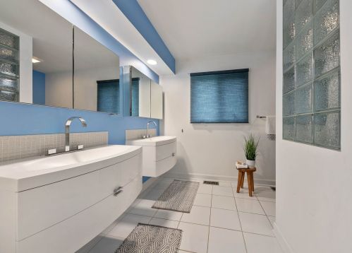 412 Flock Ave, Naperville IL 60565-6150 exterior