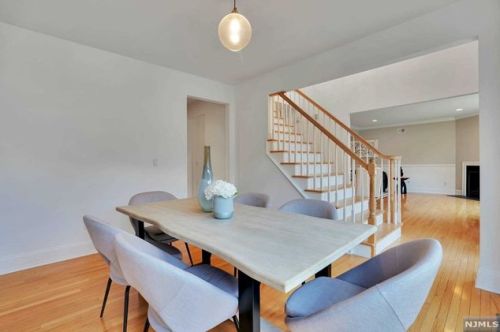 141 Hudson Cv, Edgewater NJ 07020-1480 exterior