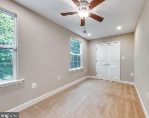 1400 25th St, Washington DC 20020-5307 exterior