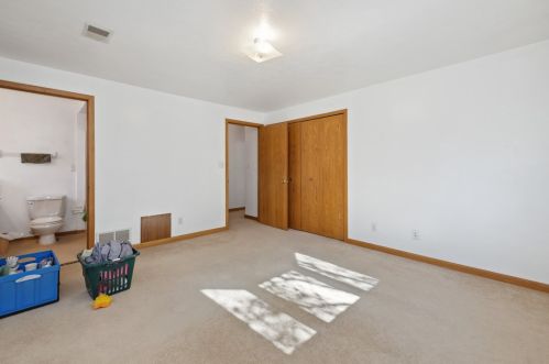 41 Glenmore Ave, Pittsburgh PA 15216-2124 exterior