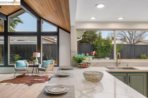 1735 Ancona Ct, Concord CA  94519-1524 exterior