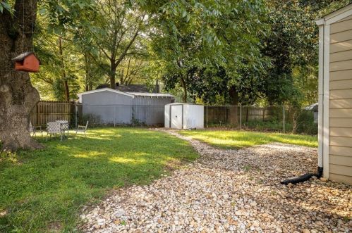 1155 Avondale Ave, Atlanta GA  30312-3848 exterior