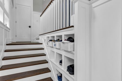 3800 Paulina St, Chicago IL 60609-2057 exterior