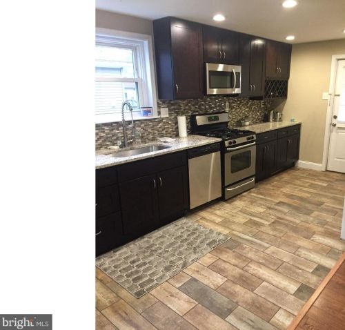 2388 Philmont Ave, Huntingdon Valley PA  19006-6201 exterior