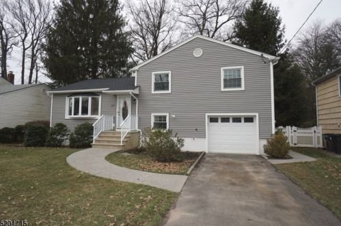 104 Elmora Ave, Cranford, NJ 07016-1918