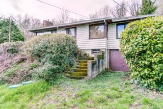 14637 51 Ave, Seattle WA  98168-4414 exterior