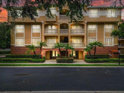 917 Lotus Vista Dr, Altamonte Springs, FL 32714-4824