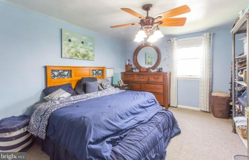 2504 48 St, Camden NJ 08110-2912 exterior