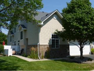 2712 Mallard Dr, Saint Paul MN  55125-3851 exterior