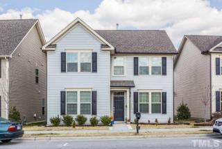 811 Keystone Park Dr, Cary, NC 27560-7518