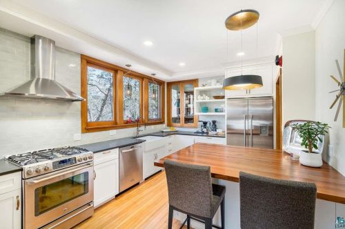 301 Oxford St, Duluth MN 55803-2327 exterior