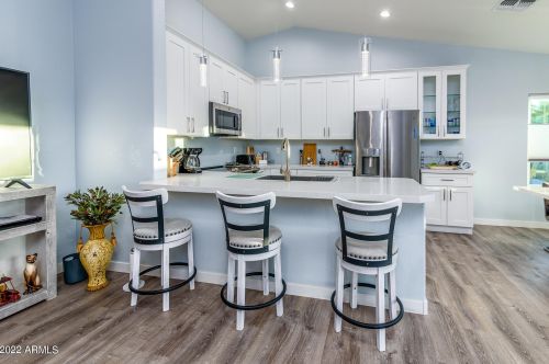 6692 Cypress Point Dr, Chandler AZ  85249-4332 exterior