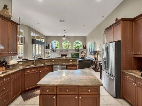 1624 Kersley Cir, Lake Mary FL 32746-1925 exterior