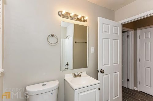 2703 Larkspur Dr, Atlanta GA 30316-4322 exterior