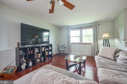 2402 Andover Rd, Riverton NJ 08077-3510 exterior