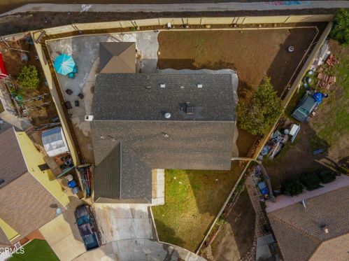 2064 Falkner Pl, Oxnard, CA 93033-4019