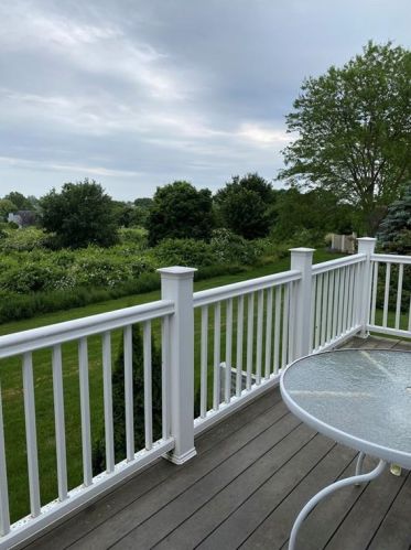 223 Corey Ln, Middletown RI 02842-5659 exterior