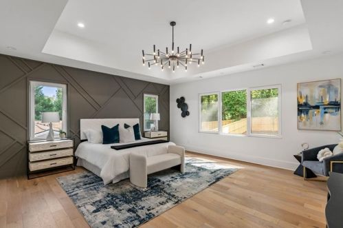 3918 Flowerland Dr, Atlanta GA  30319-1806 exterior