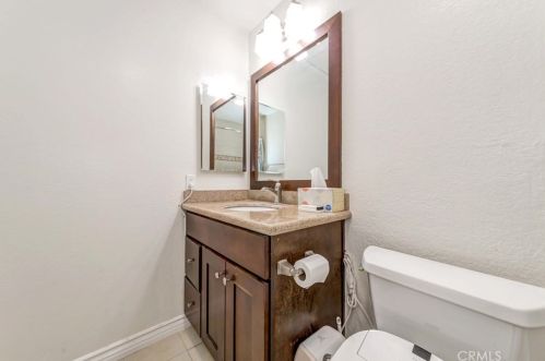 803 Creekside Dr, Fullerton CA 92833-2176 exterior