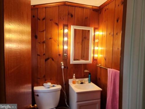 1410 Springside Dr, Lancaster PA 17603-6320 exterior