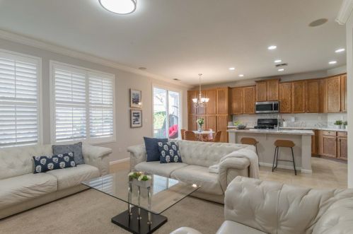 1222 Meredith Way, Folsom CA 95630-7325 exterior