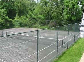 1332 Frst Grn Dr, Moon Twp PA 15108-2700 exterior