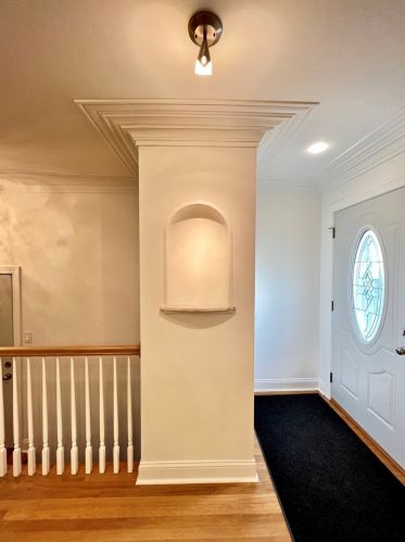 7823 Kilbourn Ave, Chicago IL 60646-5019 exterior