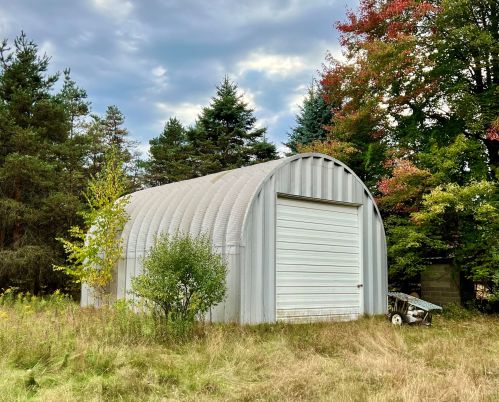 431 Mt Garfield Rd, Meskegon MI 49441-6000 exterior