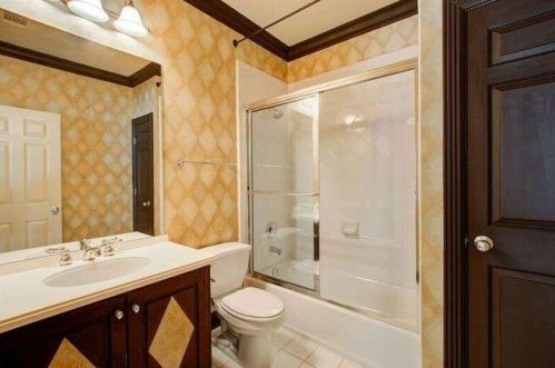 700 Brookwoods Trce, Atlanta GA 30342-2473 exterior