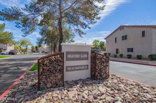 1961 Hartford St, Chandler AZ 85225-7082 exterior