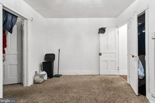 114 Thurlow St, Chester PA 19013-2215 exterior