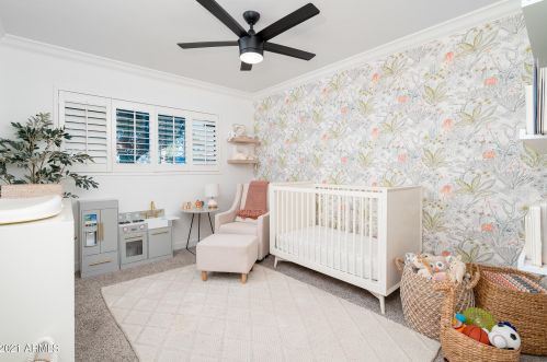 3842 50th Pl, Phoenix AZ 85018-4413 exterior