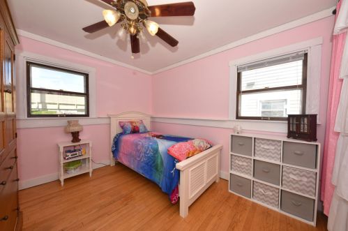 925 98, Milwaukee WI 53214-2634 exterior