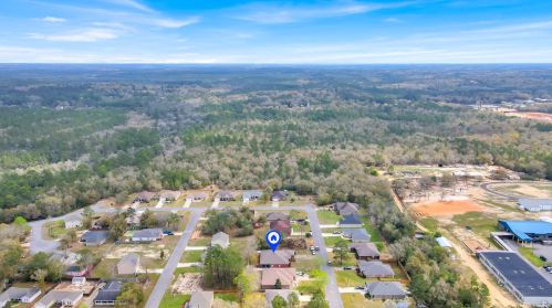 43 Magnolia Lake Dr, Defuniak Springs FL 32433-5252 exterior