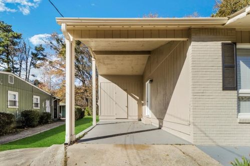 836 Amber Pl, Atlanta GA  30331-3416 exterior