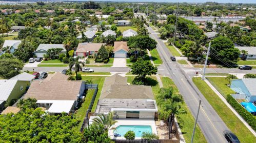 800 1 Ct, Boynton Beach FL 33426-4366 exterior