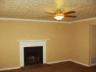 3026 Sarah Lou Dr, Lithonia GA  30078-3178 exterior