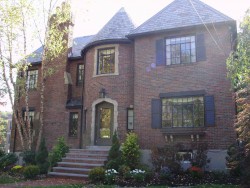 65 Fellsmere Rd, Newton, MA 02459-1339