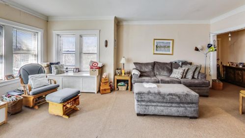 3256 Wilson Ave, Chicago IL 60640-5211 exterior