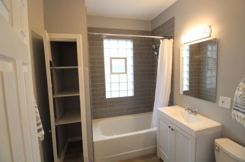 602 Central Park Ave, Chicago IL 60659-3930 exterior