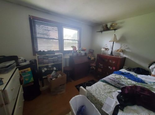 9 Joel Dr, Ellington CT 06029-2612 exterior