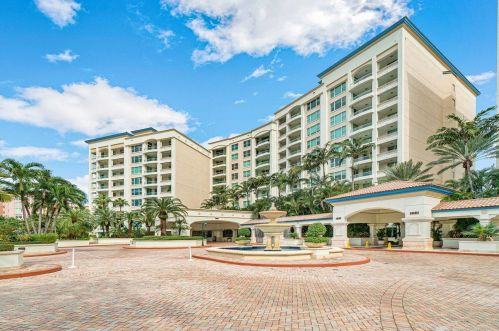 400 5th Ave, Boca Raton FL  33432-6073 exterior